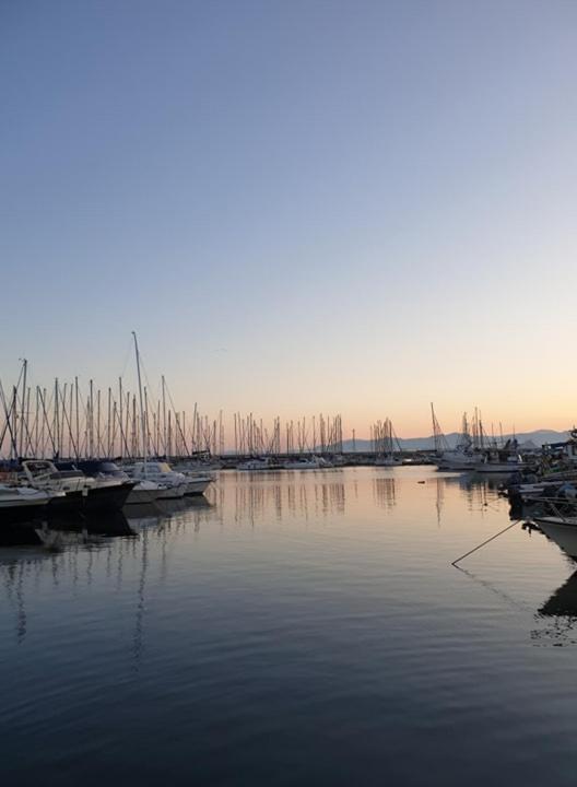 Houseboat Cagliari Otel Dış mekan fotoğraf